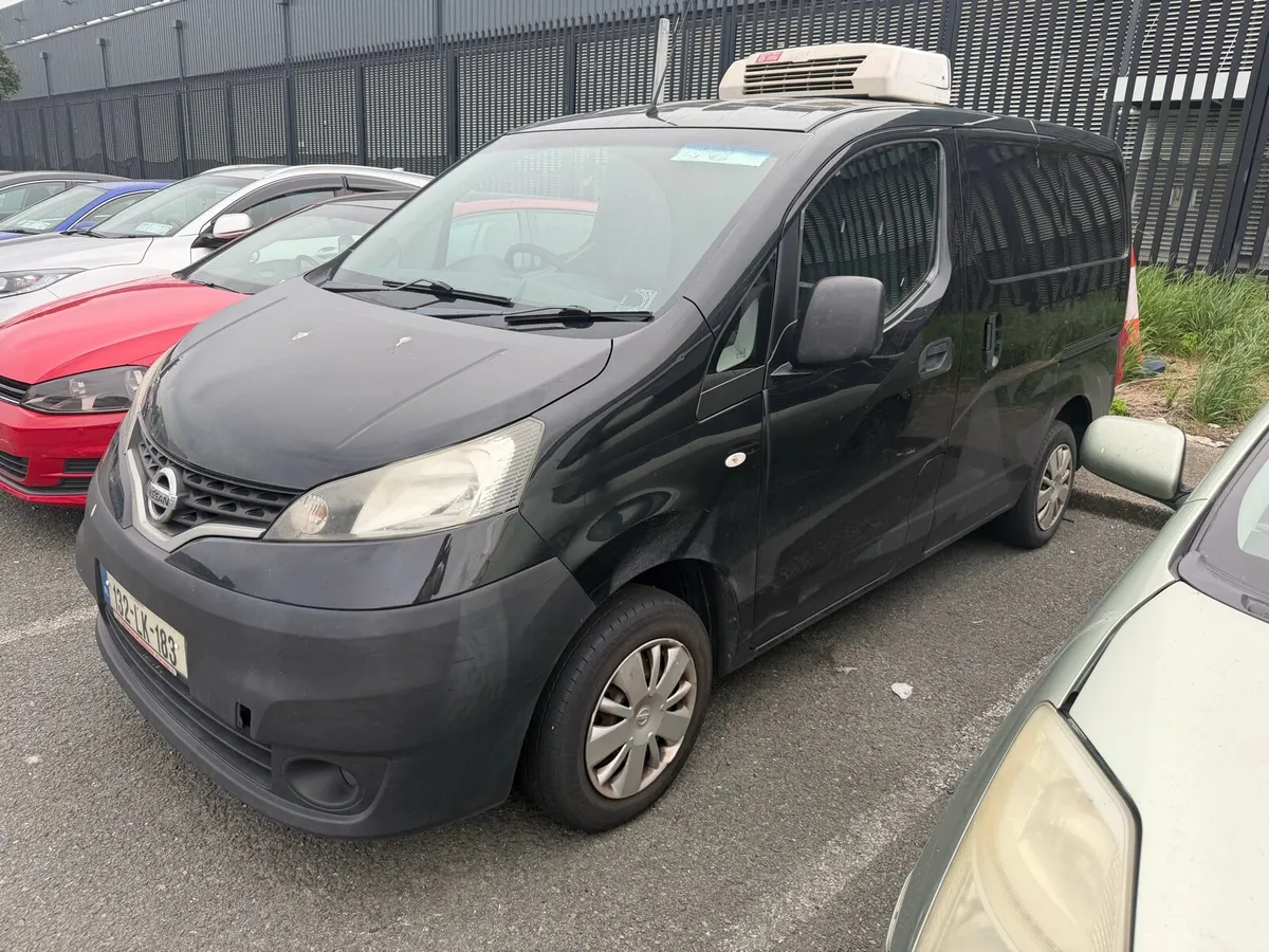 2013 Nissan Nv200 only 165,000km - Image 4