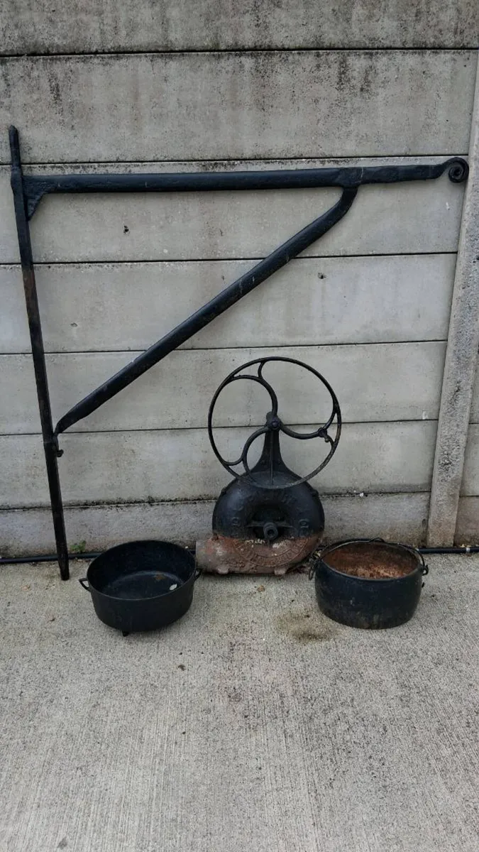 Original fire crane, fire machine, 2 cast iron pot - Image 2
