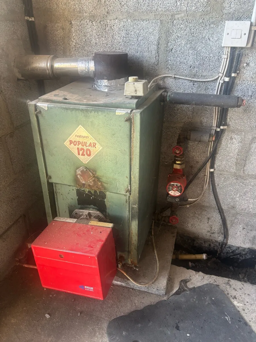 Oil boiler - Image 4