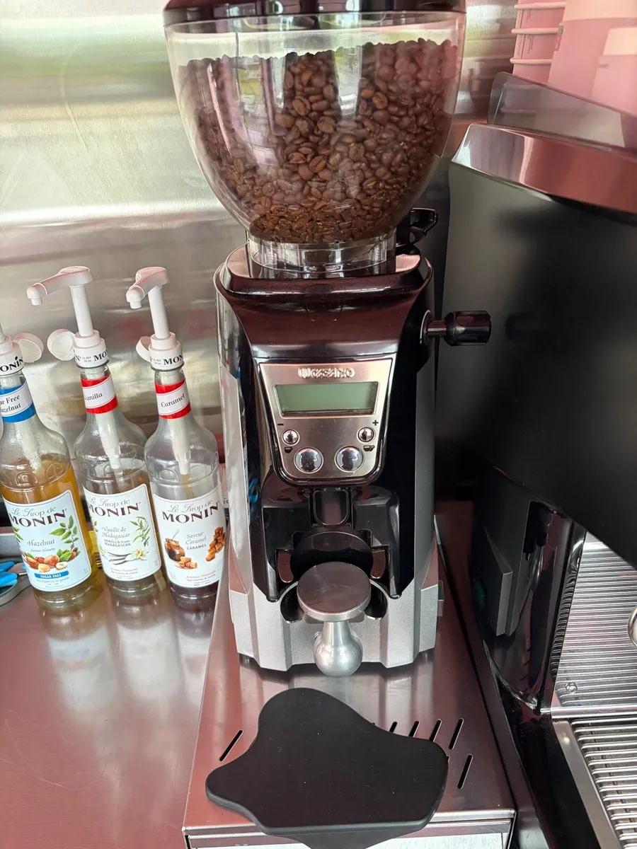 Coffee trailer - Image 1