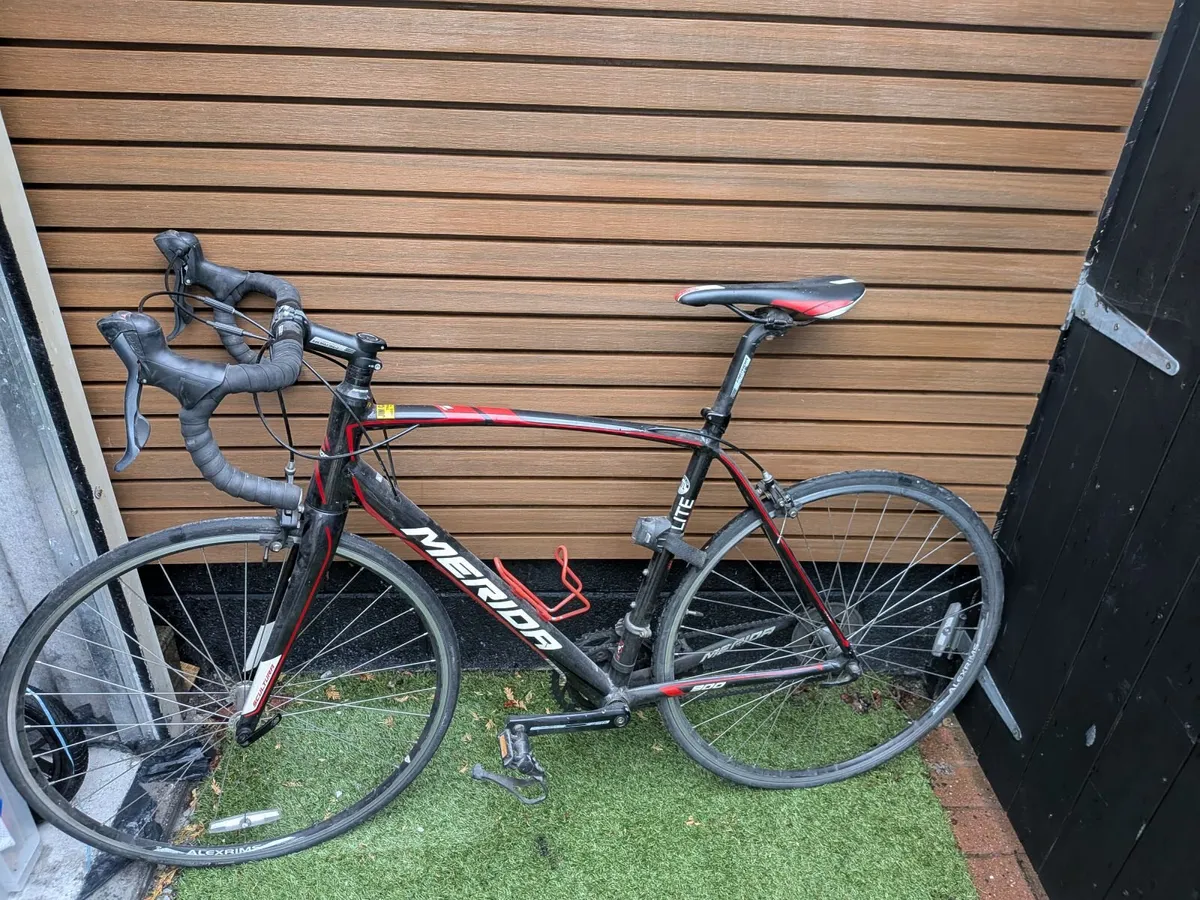 Racing bike - Image 1