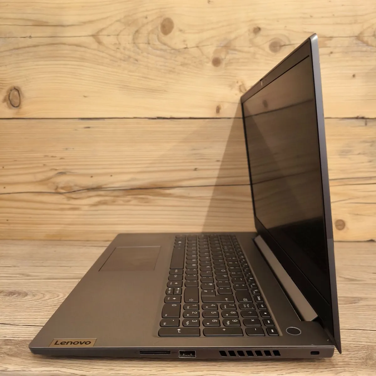 Gaming Lenovo ThinkBook / Intel i5 10th / GeForce - Image 3
