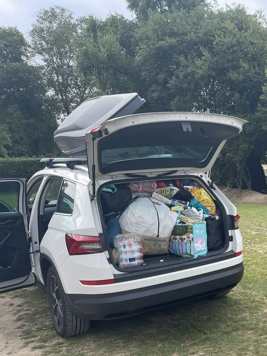 Roof Box G3 Spark 480 - Only used a few times - Image 2
