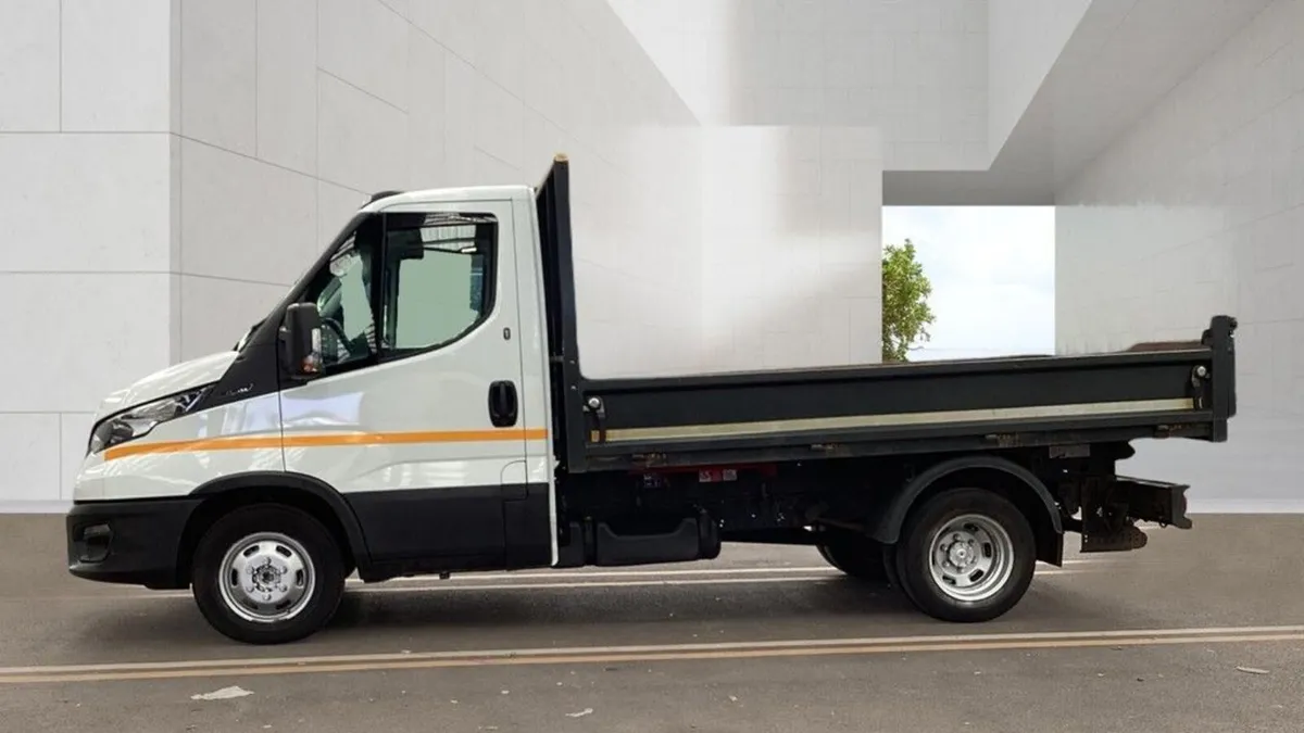 2023 Iveco Daily, Tipper - Image 1