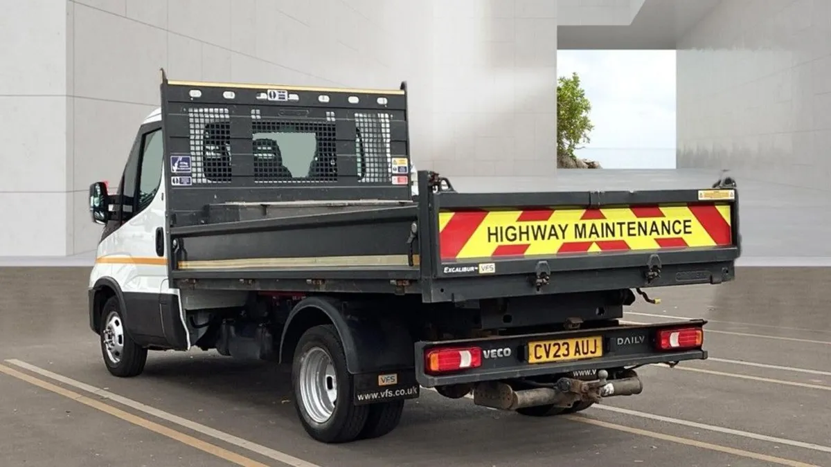 2023 Iveco Daily, Tipper - Image 4