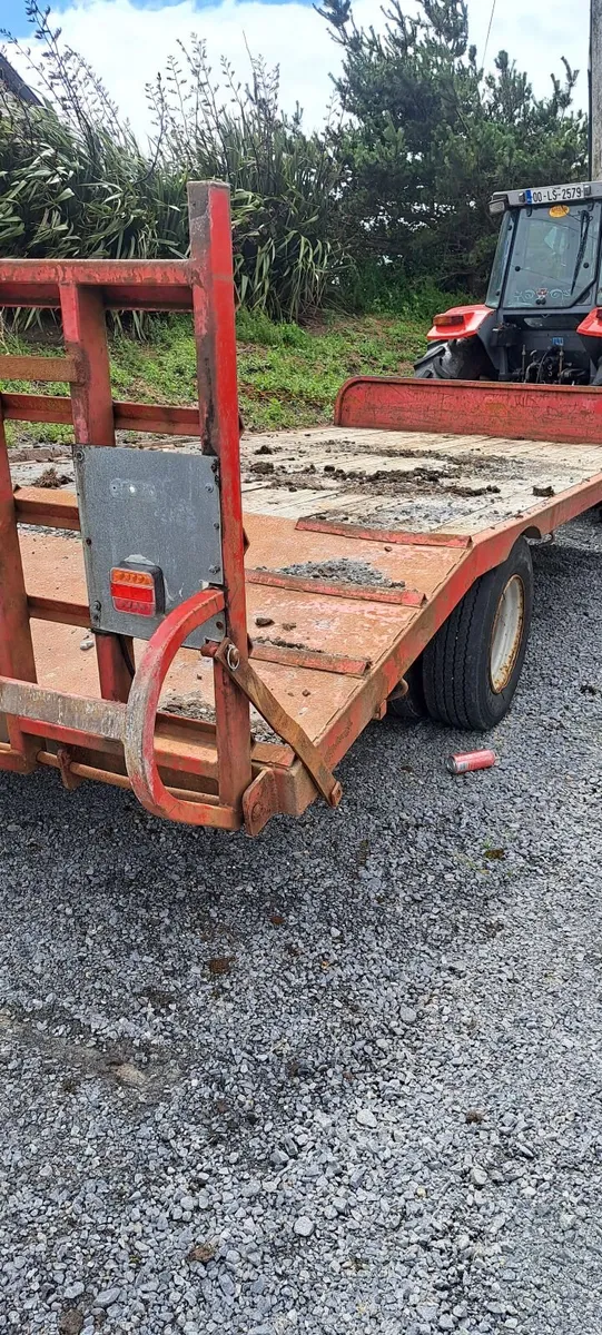 Low loader - Image 1