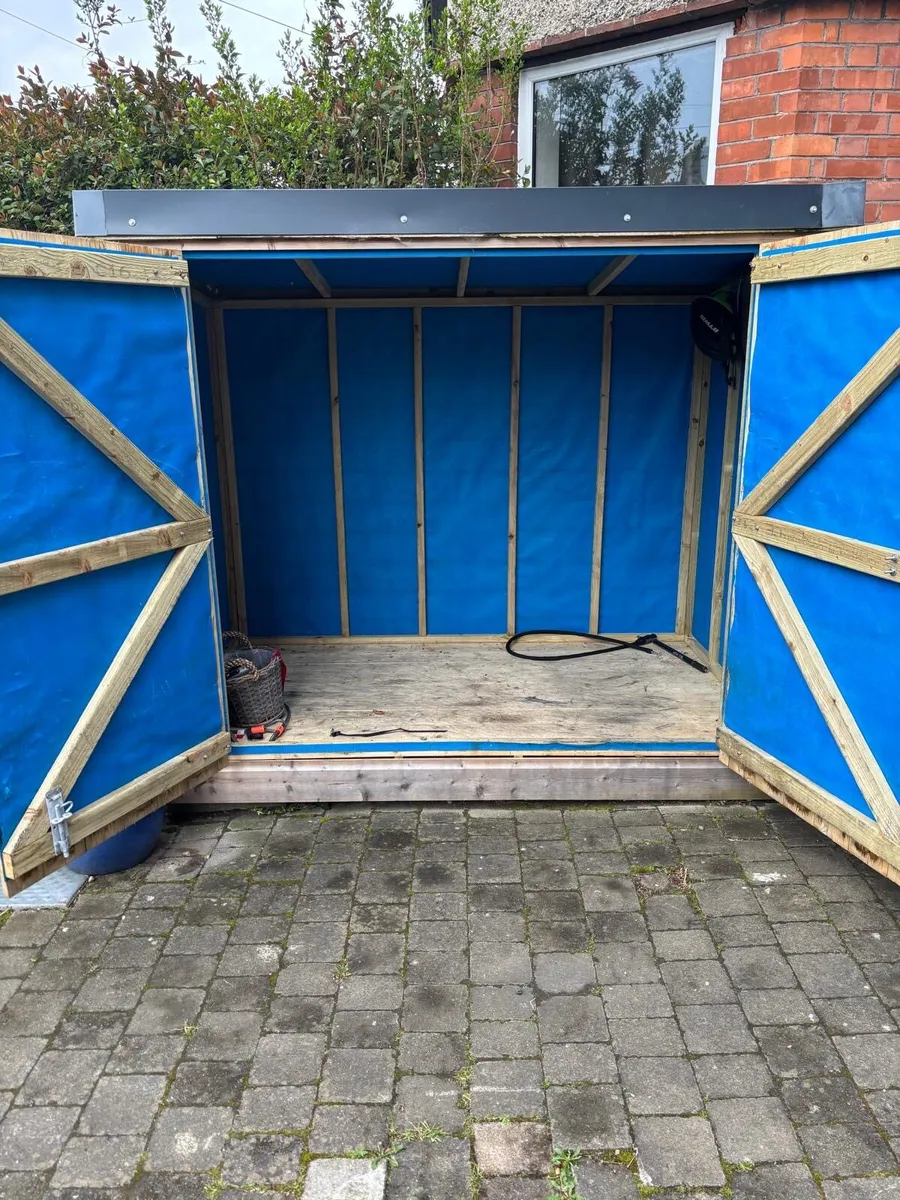 Large Shed fit 3 or 4 bike (bought €895) - Image 4