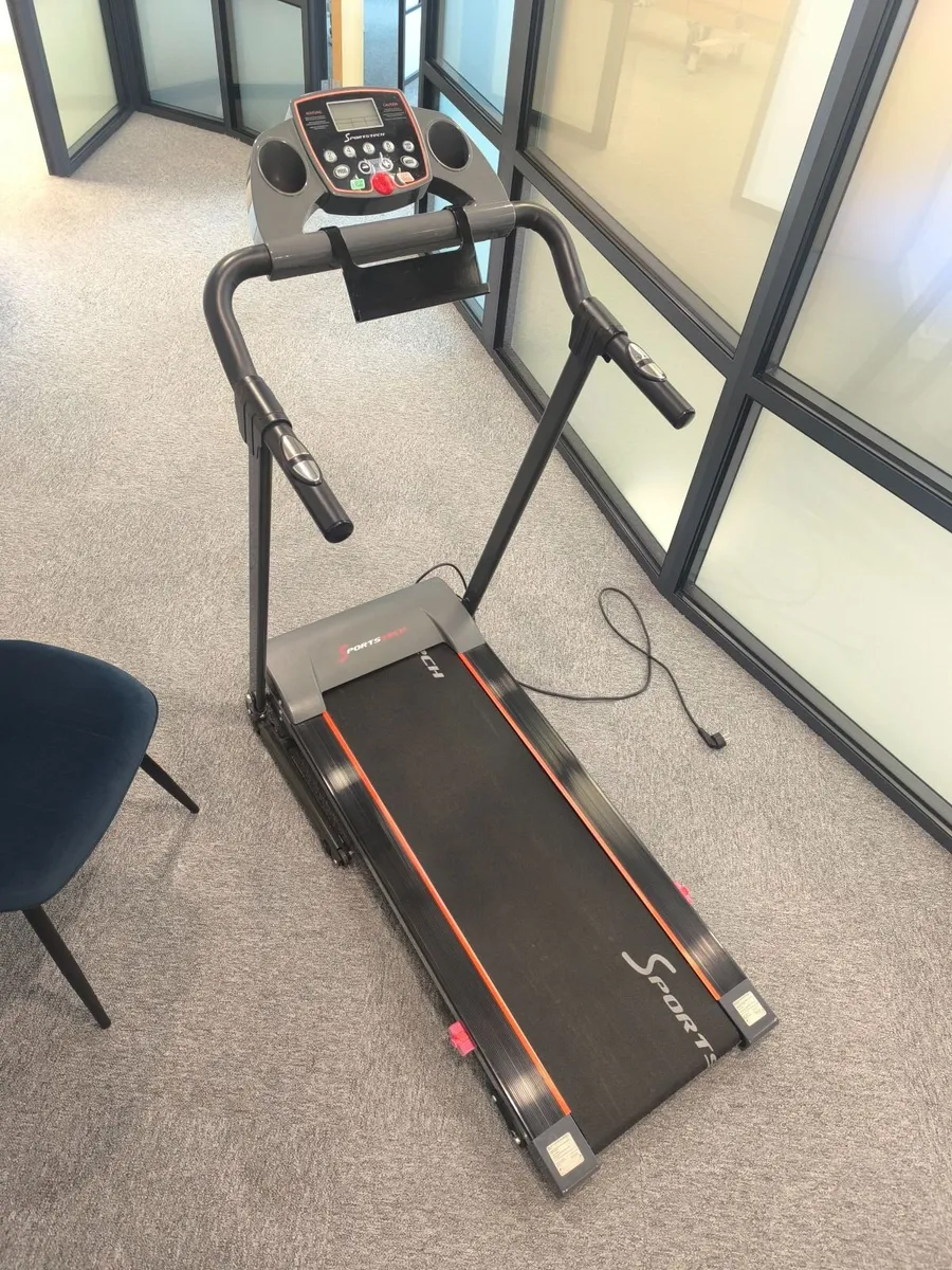 Sportstech F10 Treadmill - Image 1