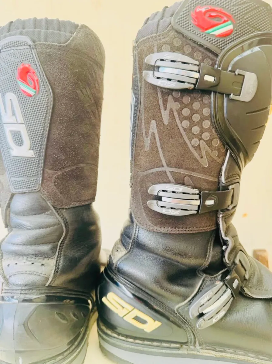 Adventure motorcycle boots - Image 4