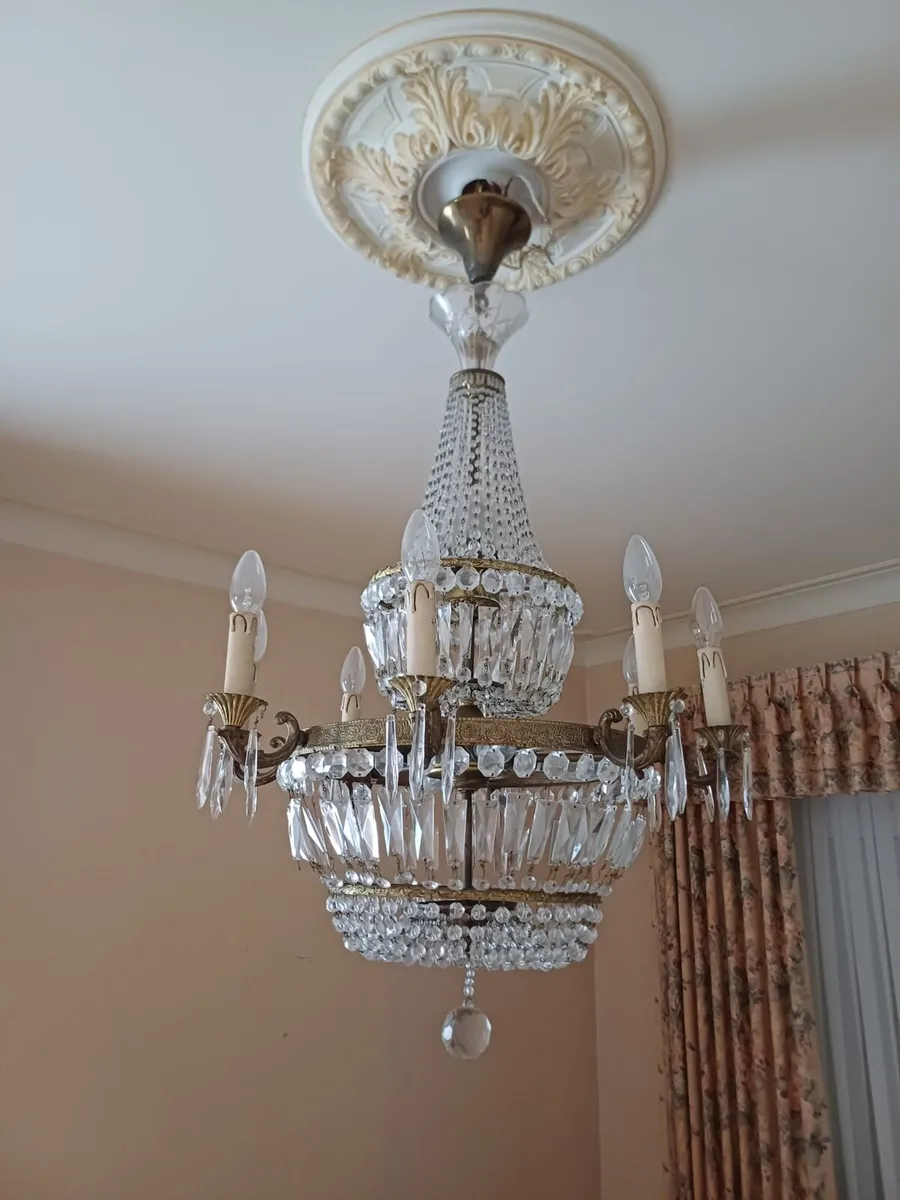 Beautiful French crystal chandalier - Image 1
