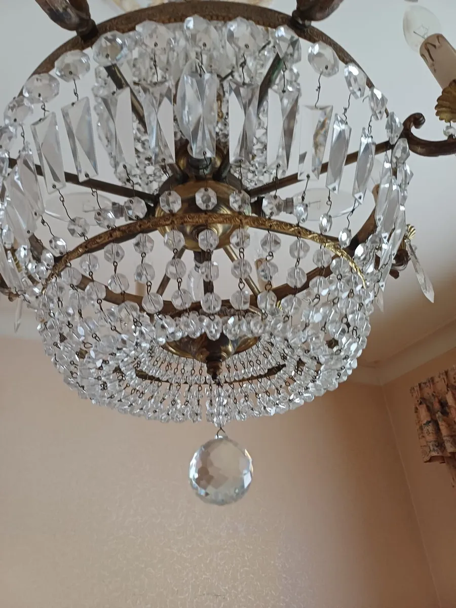 Beautiful French crystal chandalier - Image 3