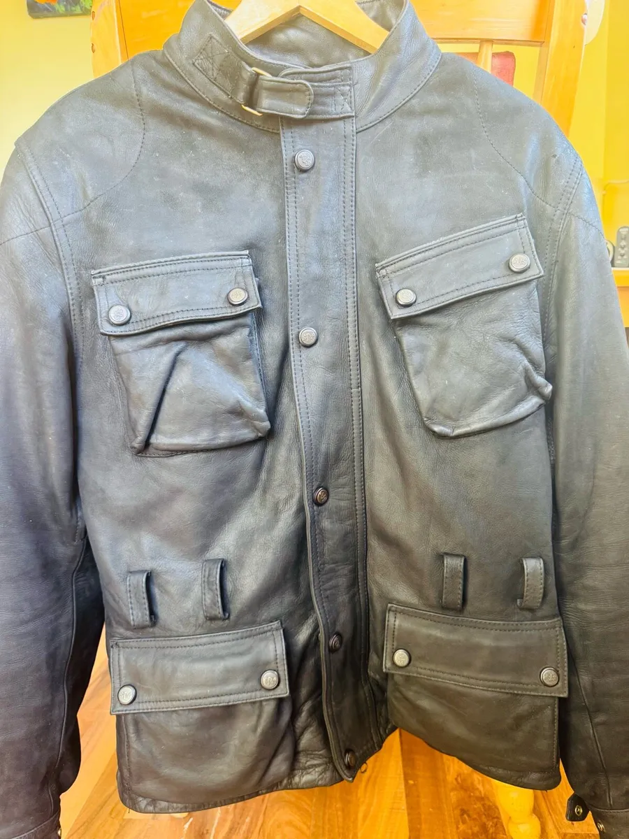 Motorbike jacket, leathers pants and jeans - Image 3