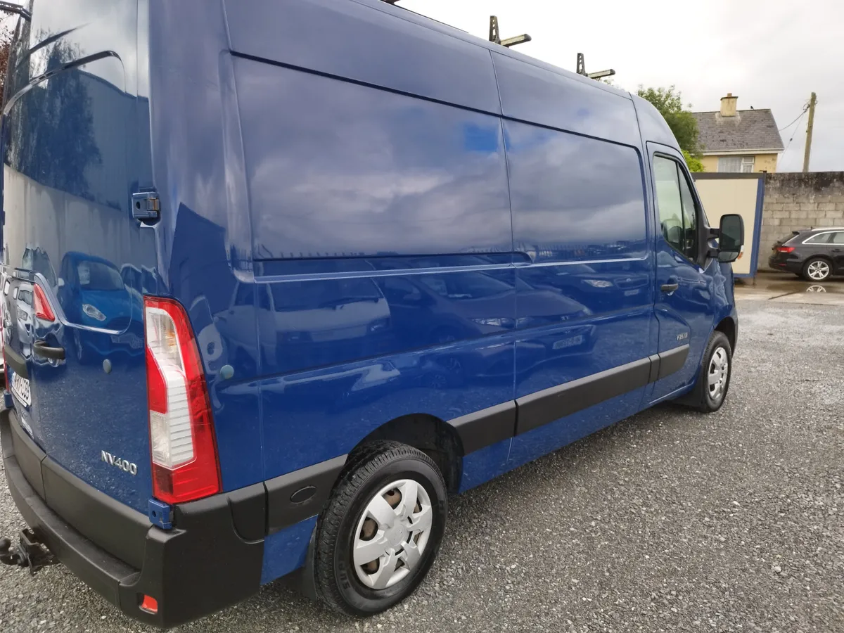 2014 Nissan NV400 2.3 DCI mwb - Image 4