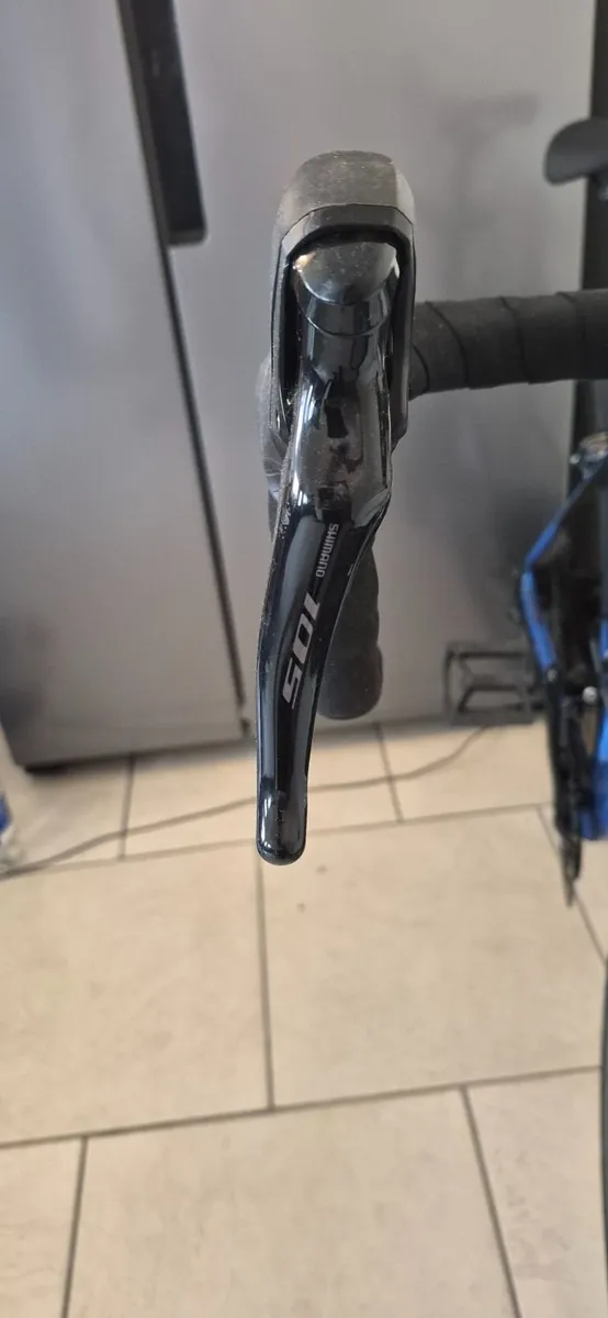 Boardman SLR 8.9 Road Bike - Image 3