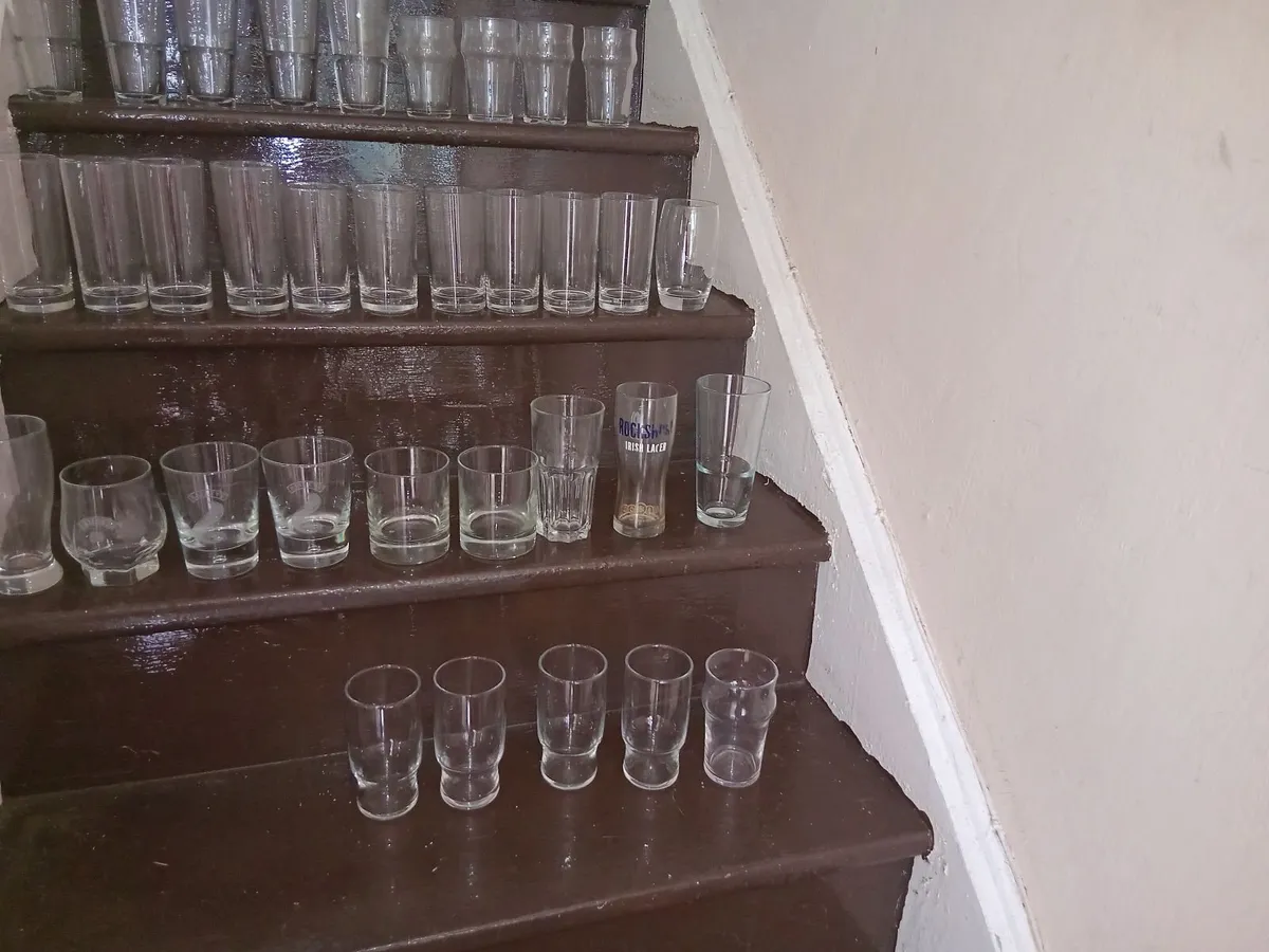50 MIXED GLASSES - Image 2