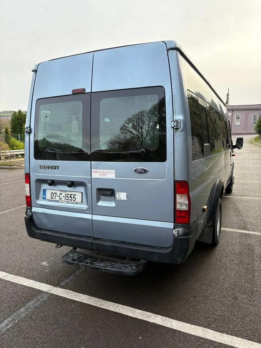 Ford transit minibus - Image 4