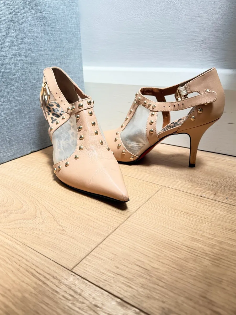 Shoes - Image 2