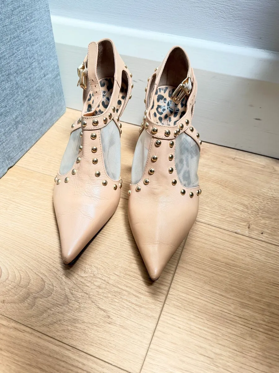 Shoes - Image 3