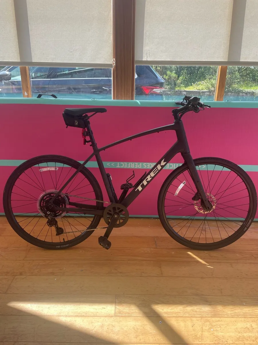 Trek FX2 - Image 1