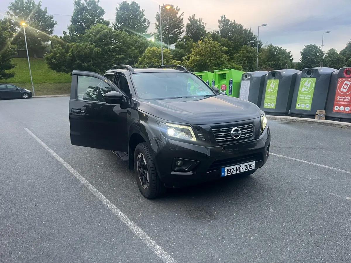 Navara….LOW MILES….NO VAT..New test. Perfect - Image 2