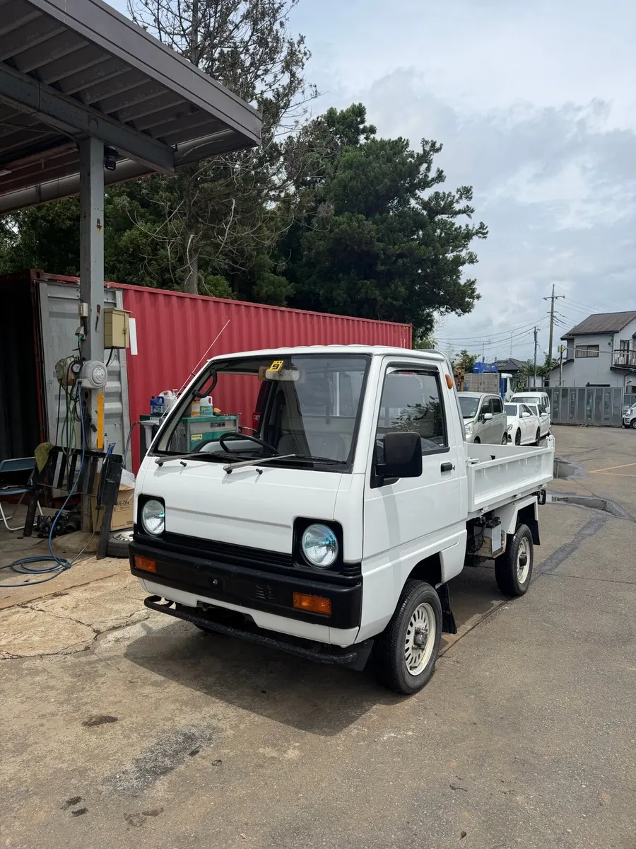1985 Mitsubishi Minicab Tipper - Image 3