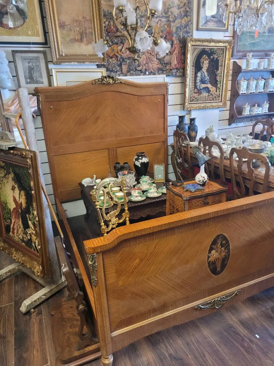 Beautiful French 19th century bed frame 150/200 cm - Image 1