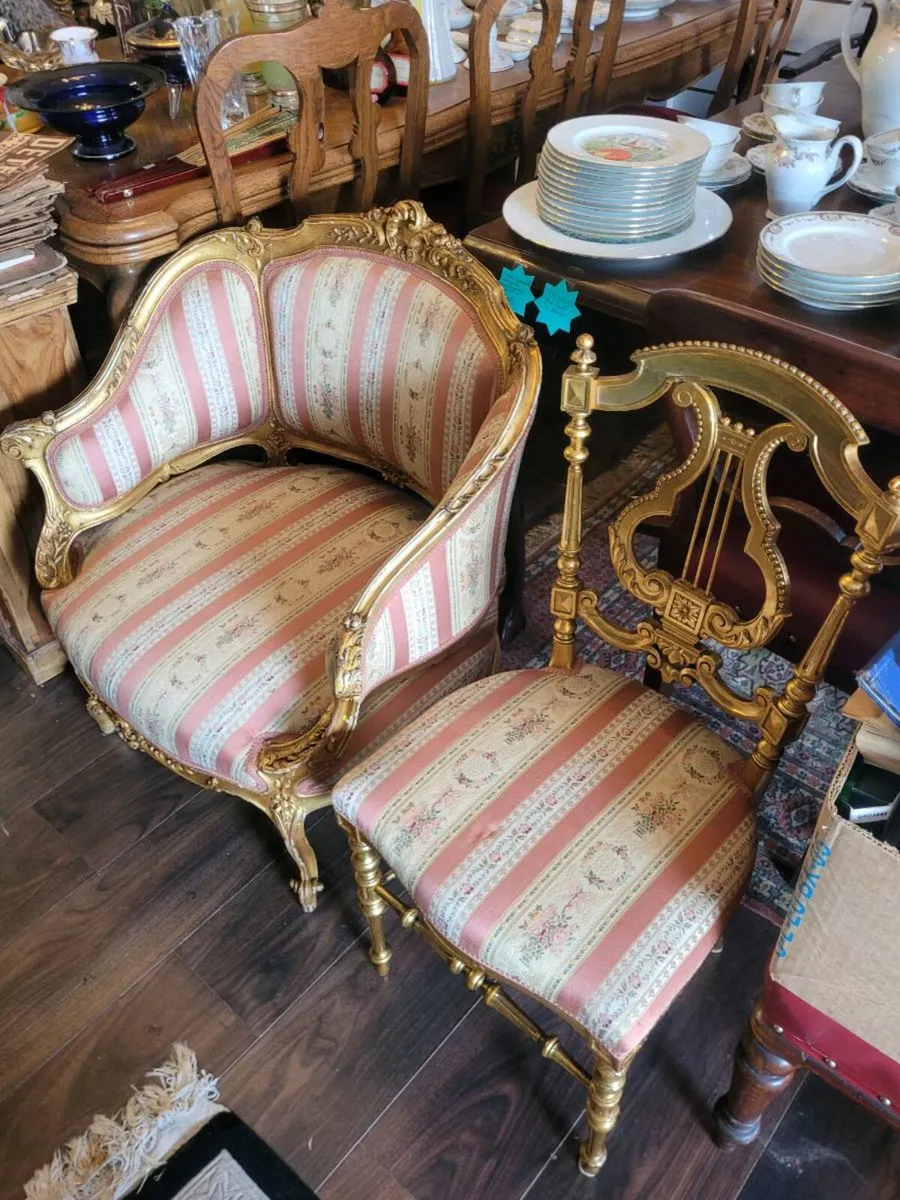 Napoleon III armchairs and chair. - Image 1