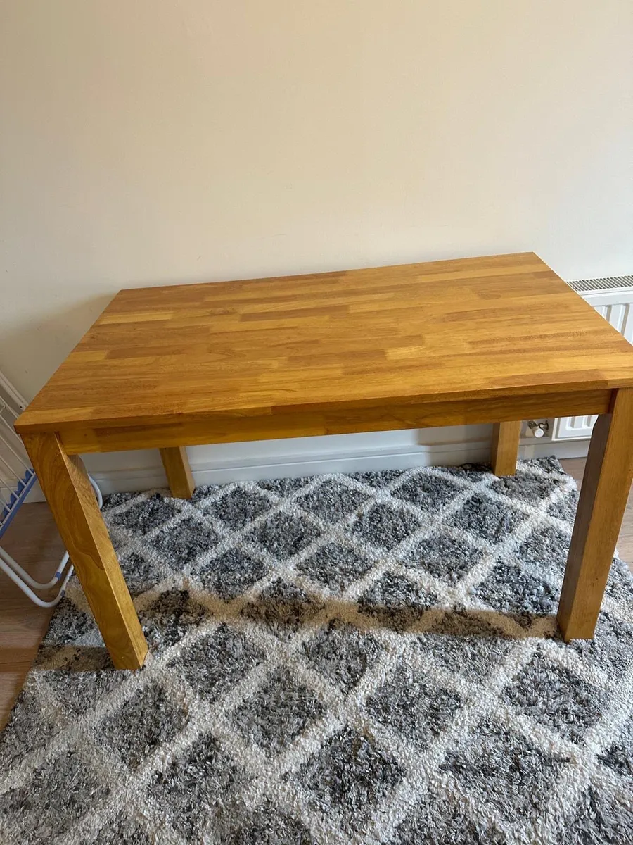 Dining table - Image 2