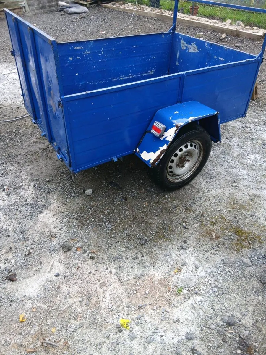 Trailer - Image 3