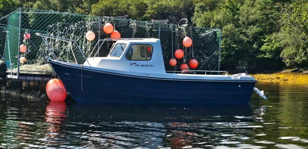 Orkney Day Angler - Image 1