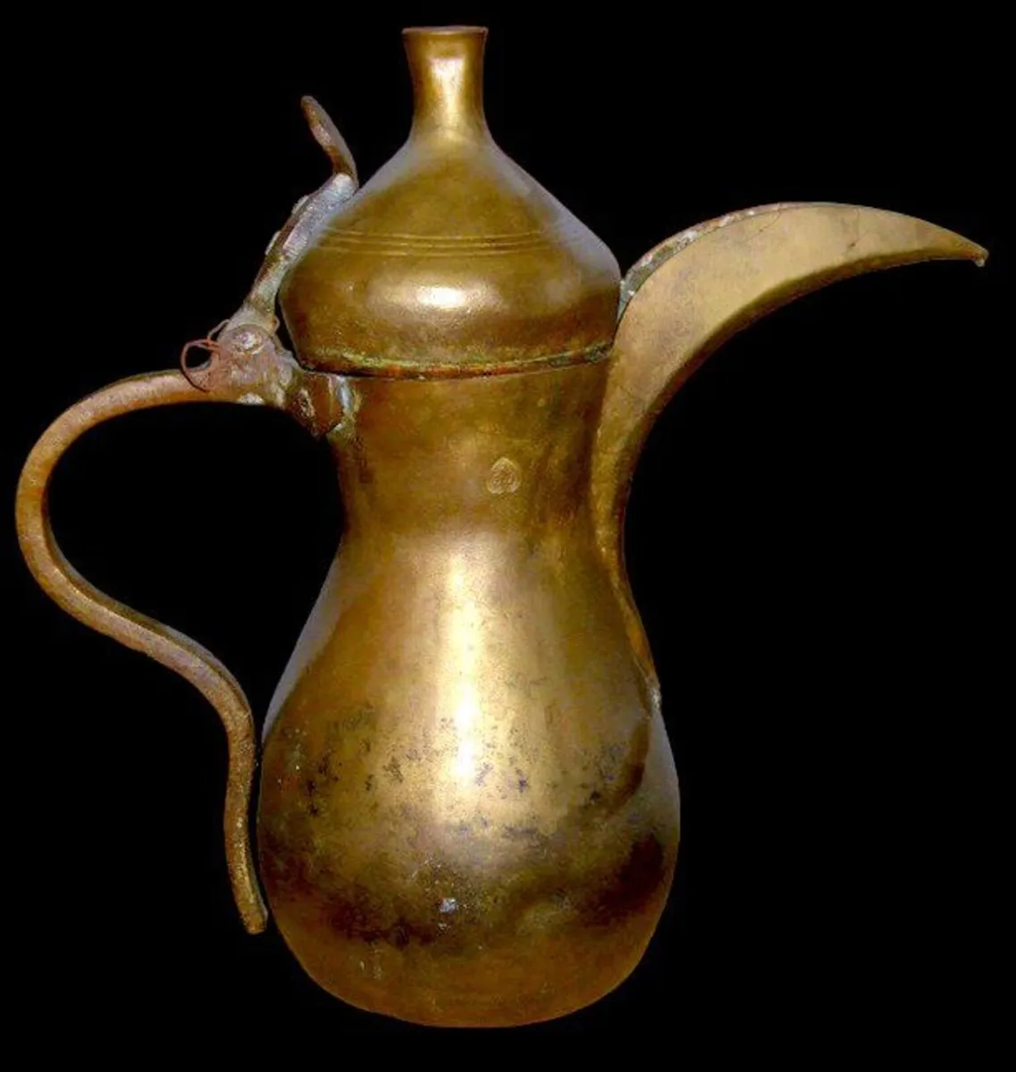 Collectible Vintage Brass Arabic Dallah Coffee Pot - Image 2
