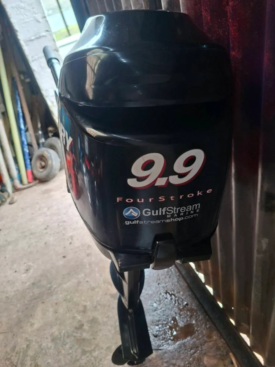 Outboard engine - Image 2