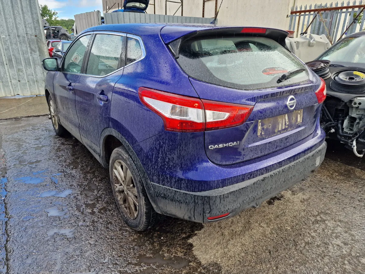 2014 NISSAN QASHQAI 1.2 PETROL MANUAL FOR BREAKING - Image 3