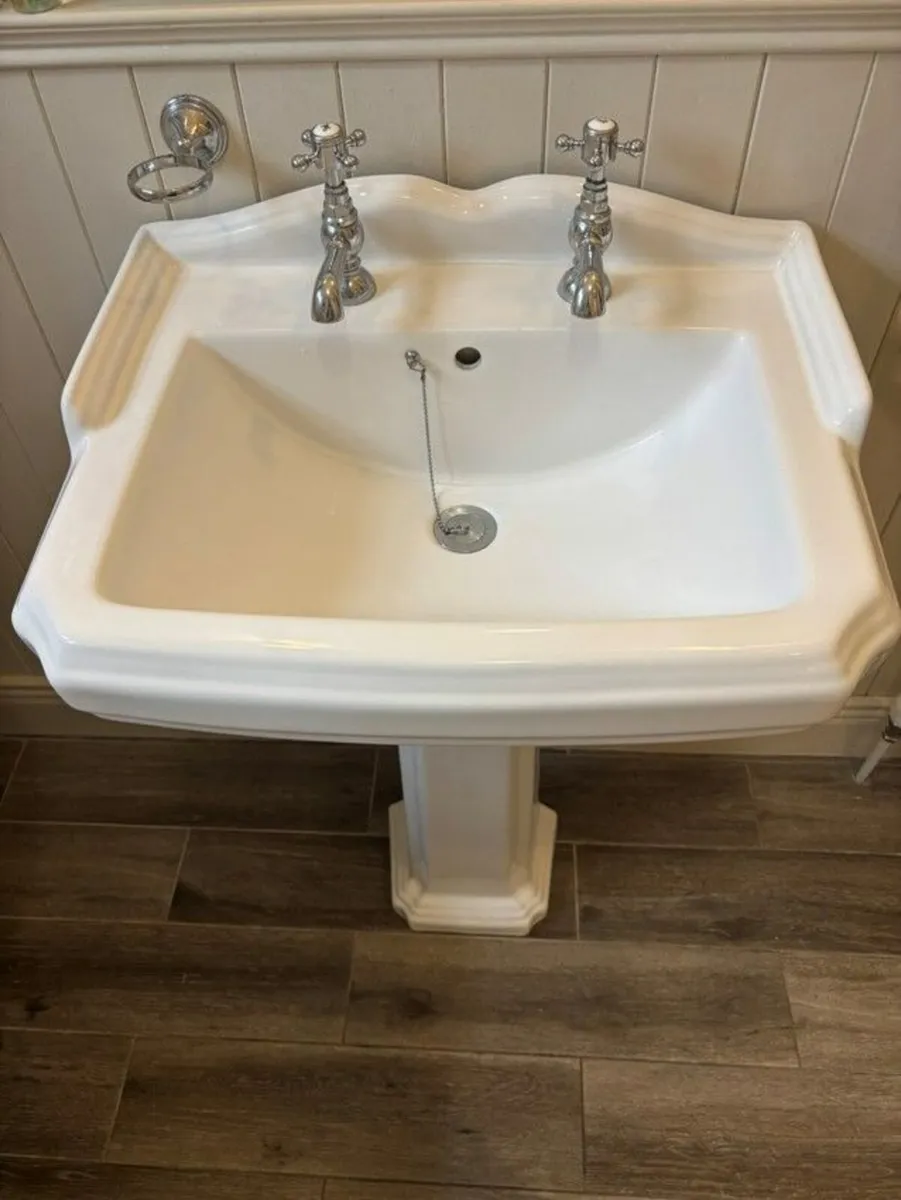 Bathroom Sink & Pedestal - Image 2
