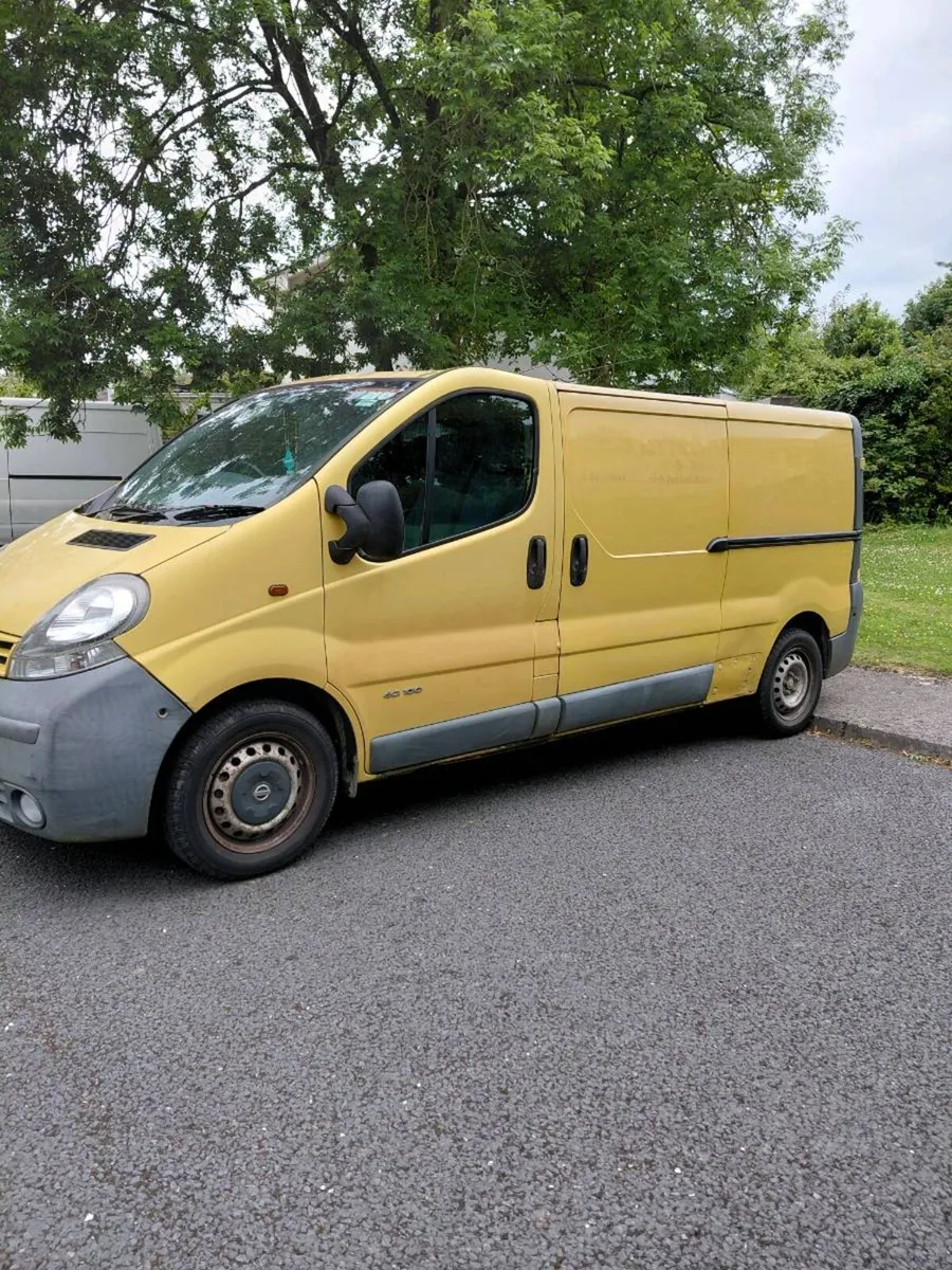 2005 Nissan Primastar - Image 2