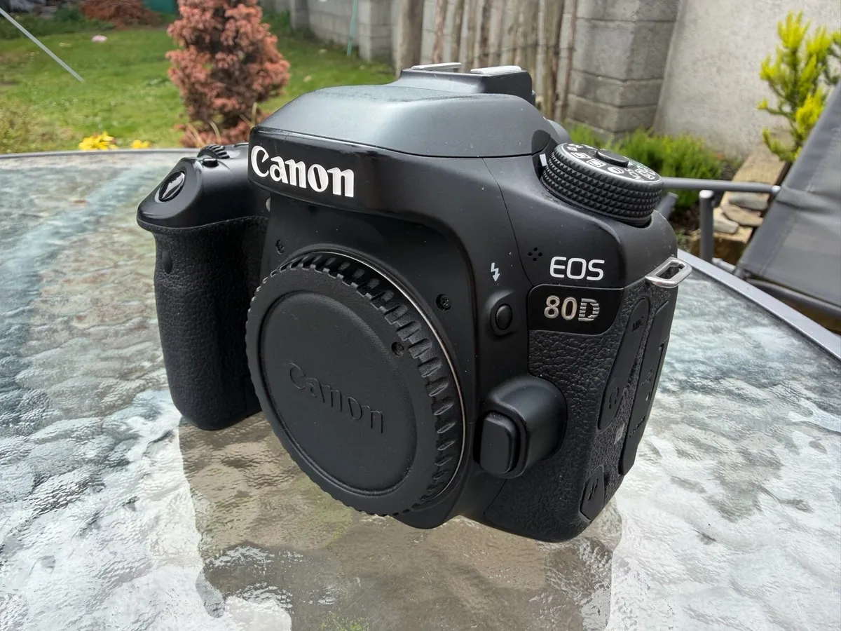 Canon 80D - Image 1