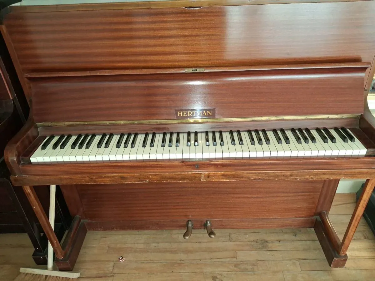Piano - Image 2