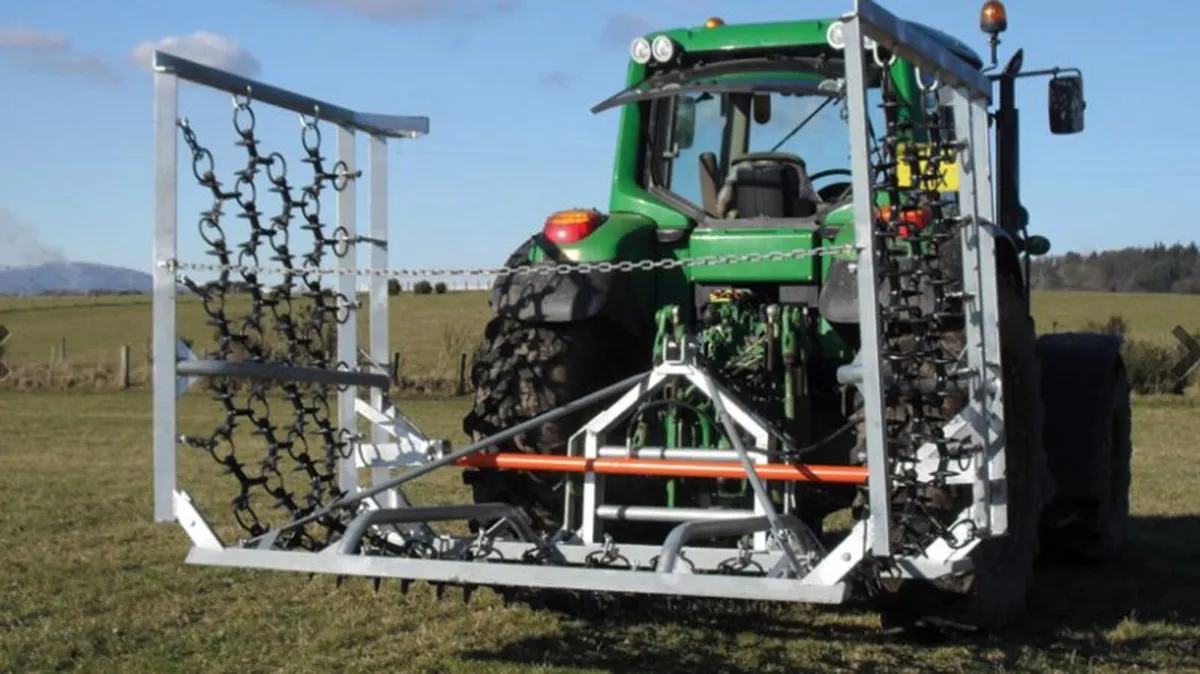 RITCHIE 6M MOUNTED GALV GRASS HARROW - Image 2