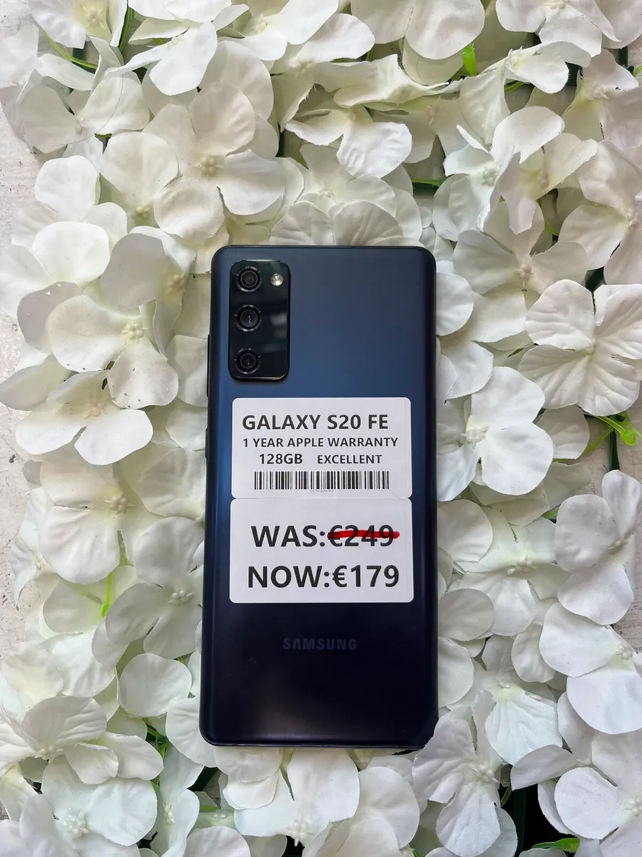 SAMSUNG S20 FE