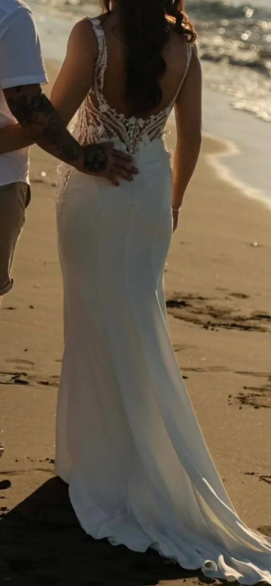 Wedding dress - Image 4