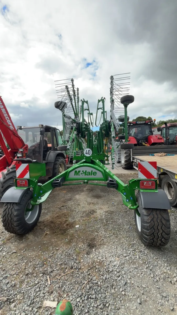 New McHale R62-72 Rake - Image 1