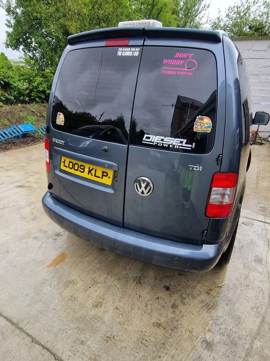 Volkswagen Caddy 2009 - Image 4