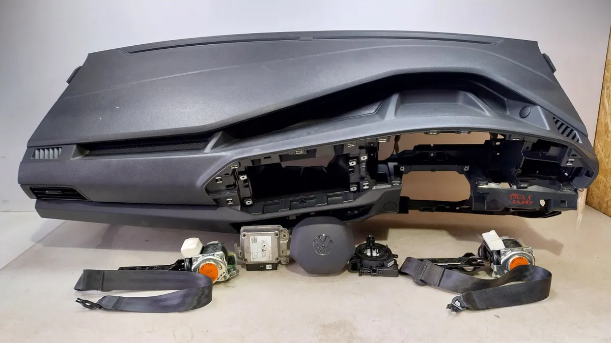 2022  Vokswagen Caddy Air Bag Set - Image 2