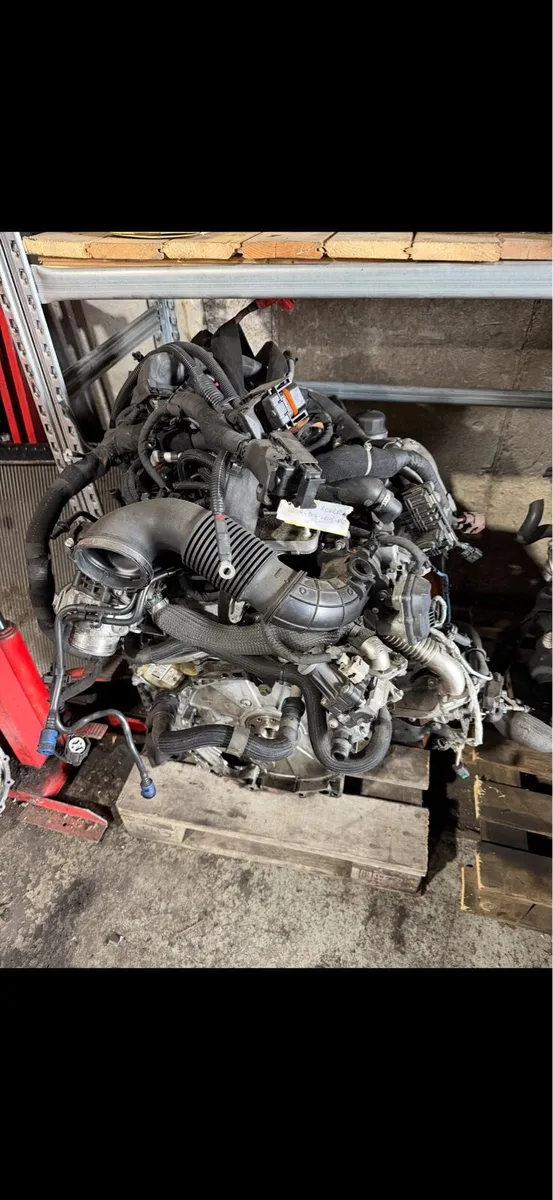 Range Rover / Jaguar 2.0 single turbo engine