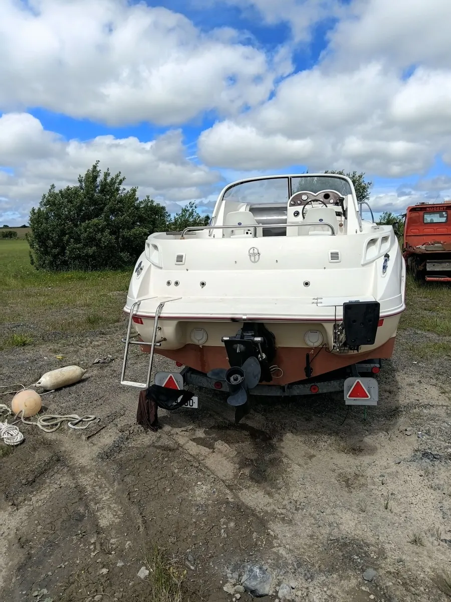 Quicksilver 650 Cruiser Boat with Trailer - Image 2