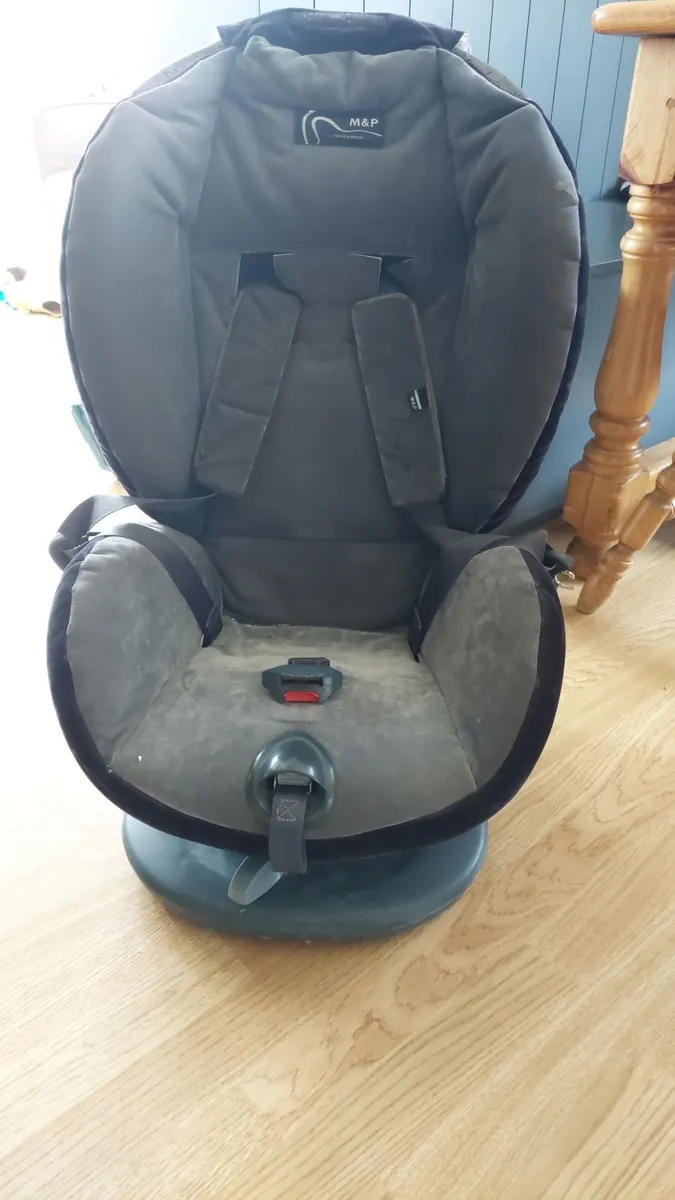 Mamas & papas car seat & toilet training seat/step - Image 2