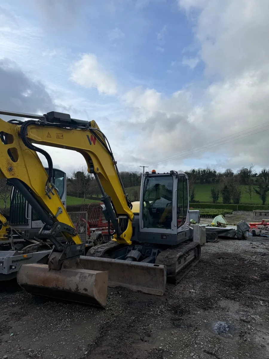 Wacker Neuson ET90 9ton digger - Image 3