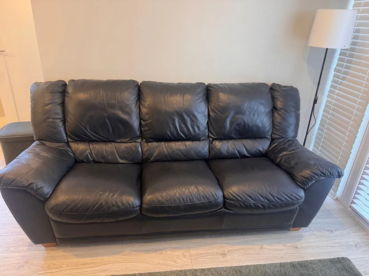 3 piece suite - Image 3