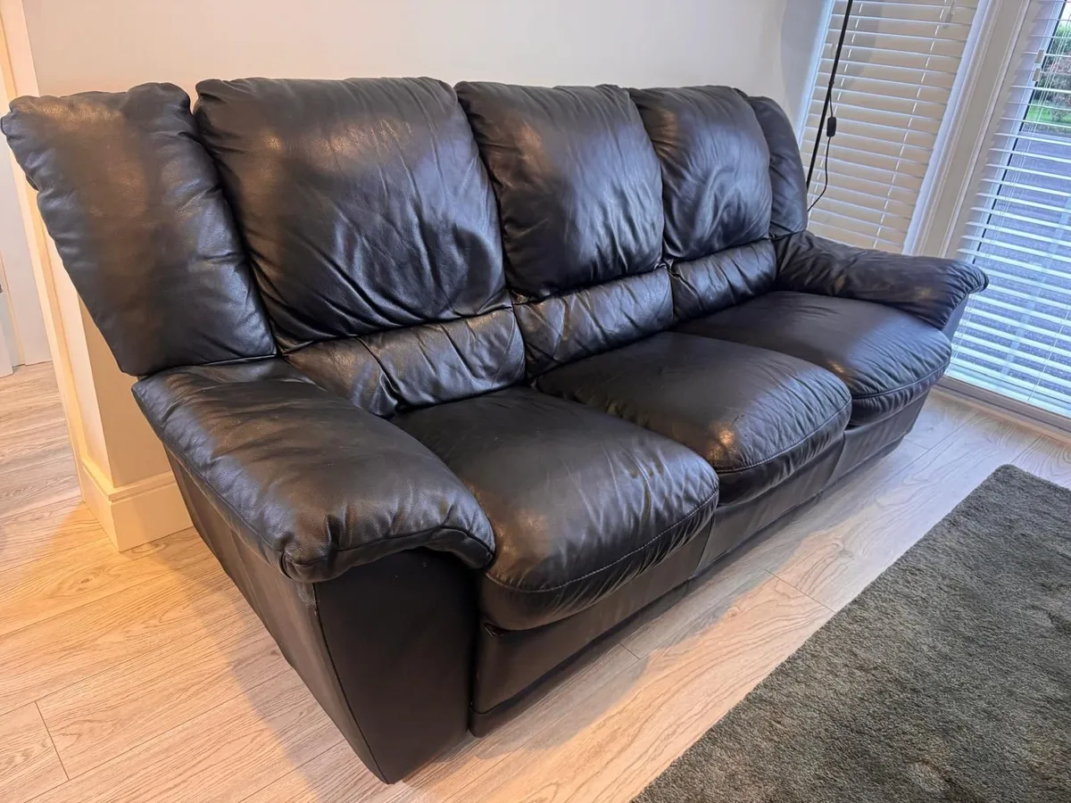 3 piece suite - Image 4