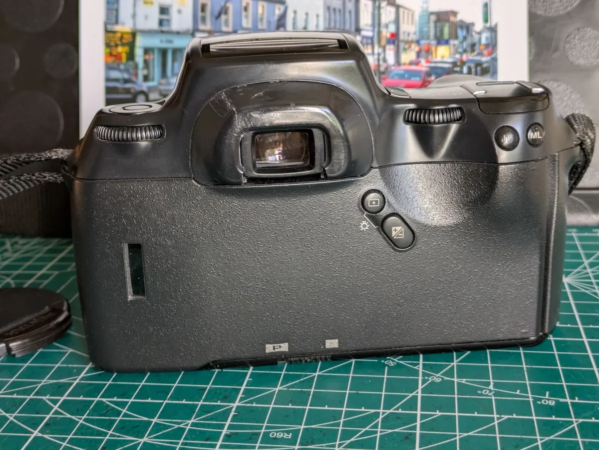 🎞️ Pentax SLR camera - Image 4